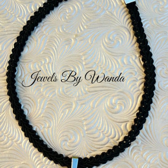 Genuine Silver Night Swarovski Crystal Choker - Picture 2 of 2